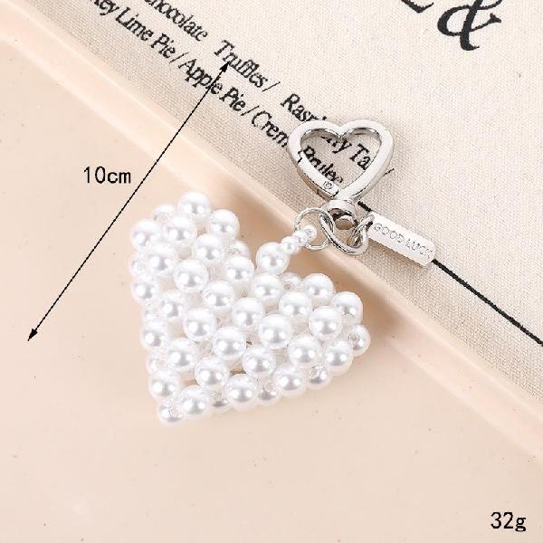 Creative new handmade woven pearl heart decorative bag charm, Canadian Online Jewelry, accessories and plush toy store