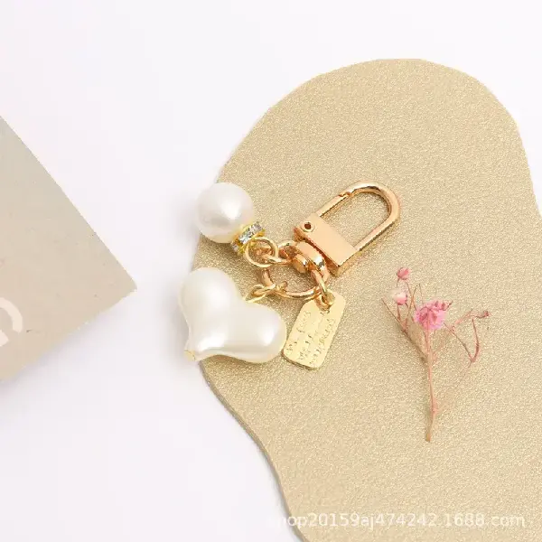Pearl alloy keychain pendant for earphone cover, Canadian Online Jewelry, accessories and plush toy store