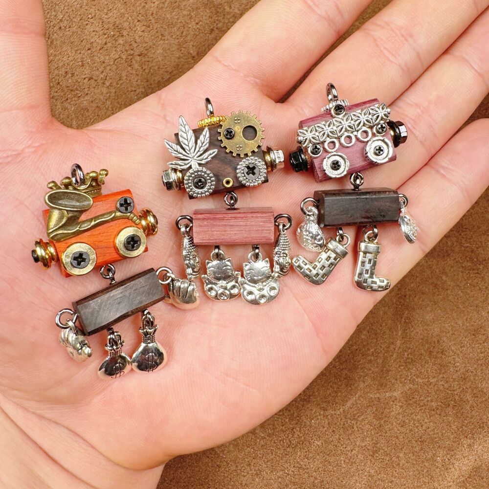 Punk robot handmade cultural and creative necklace pendant phone chain, Canadian Online Jewelry,accessories & Plush Toy online store